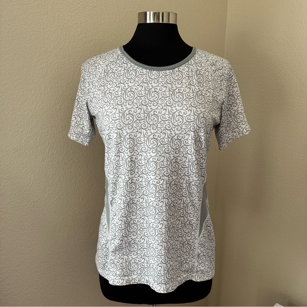 REI White Short Sleeve Tee with Subtle Gray Swirl Print